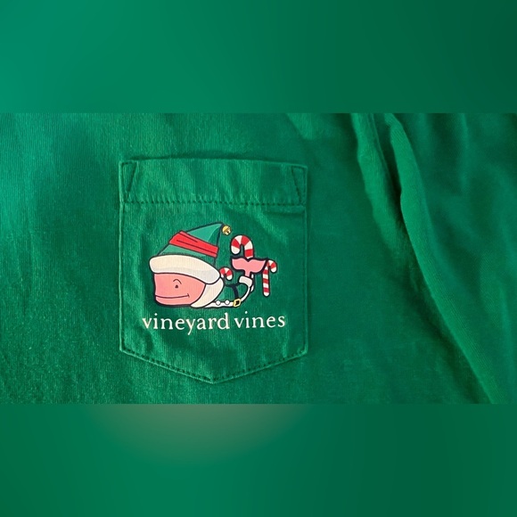 VINEYAR VINES Boys' Merry Christmas Santa Whale Long-Sleeve Pocket Tee - Picture 3 of 6